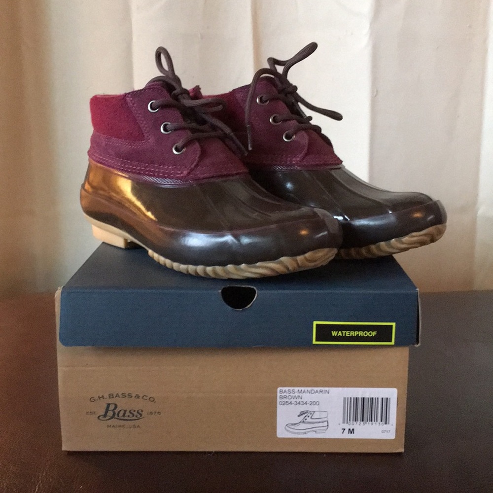 GH Bass duck boots
